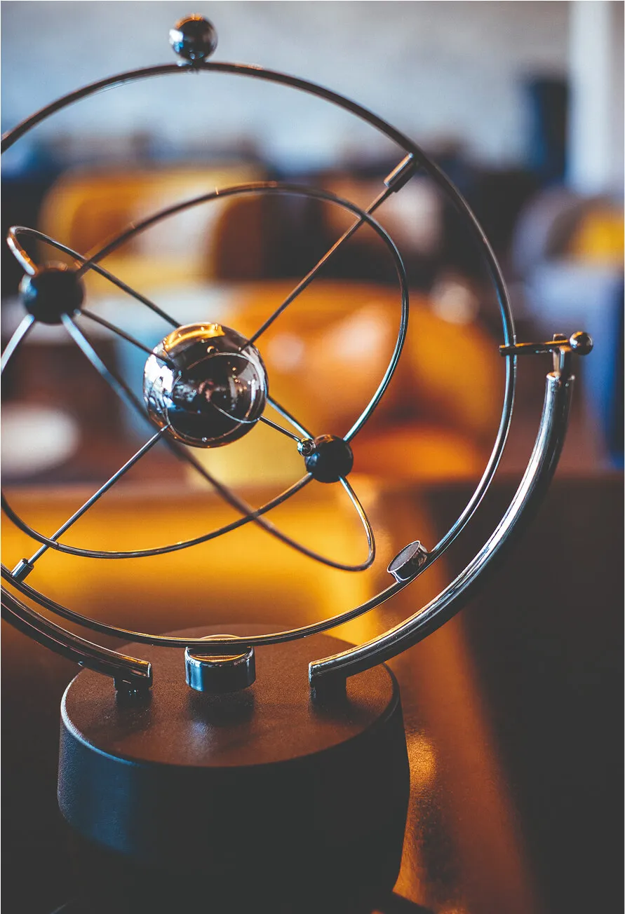 Office metal decoration